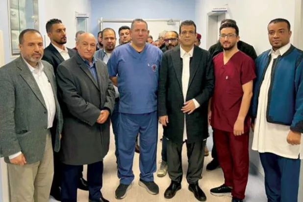أحمد نجيب الشابي رئيس «جبهة الخلاص الوطني» المعارضة (إ.ب.أ)