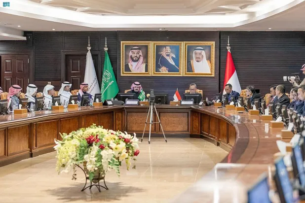 جانب من منتدى الأعمال الذي نظمه «اتحاد الغرف السعودية» بالرياض (واس)