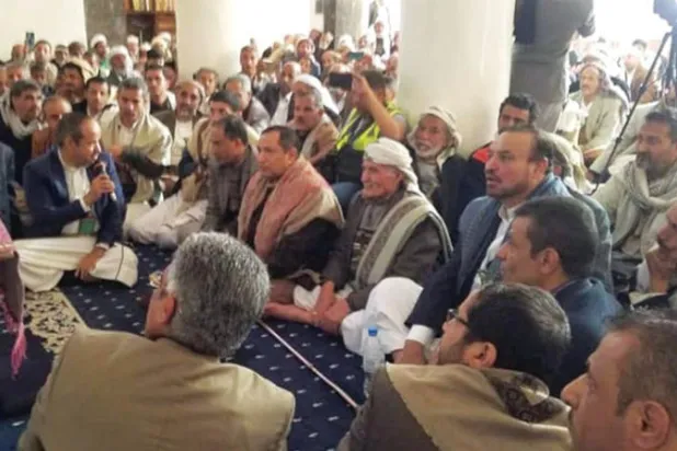 حوثيون يقيمون فعالية ذات صبغة طائفية في أحد المساجد اليمنية (إعلام حوثي)