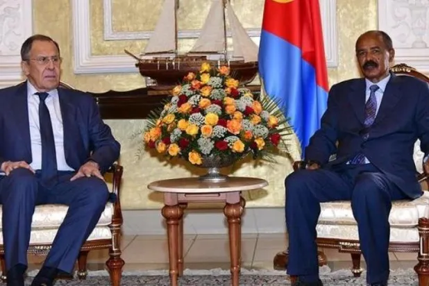 Eritre Cumhurbaşkanı’nın Rusya Dışişleri Bakanı Lavrov ile bir araya geldi. (Eritre Enformasyon Bakanlığı)