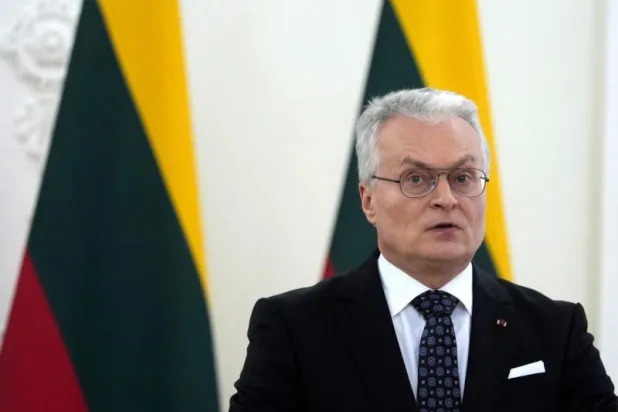 الرئيس الليتواني جيتاناس ناوسيدا (رويترز)