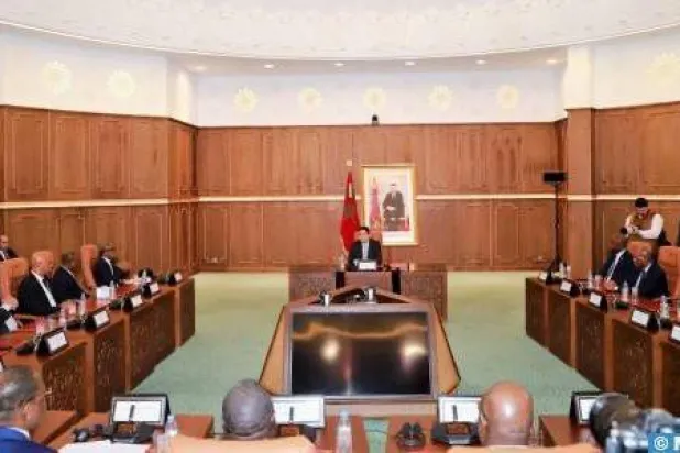 ناصر بوريطة لدى استقباله رؤساء وزراء ووزراء أفارقة سابقين موقعين على نداء رسمي لطرد «الجمهورية الصحراوية» من الاتحاد الأفريقي (ماب)