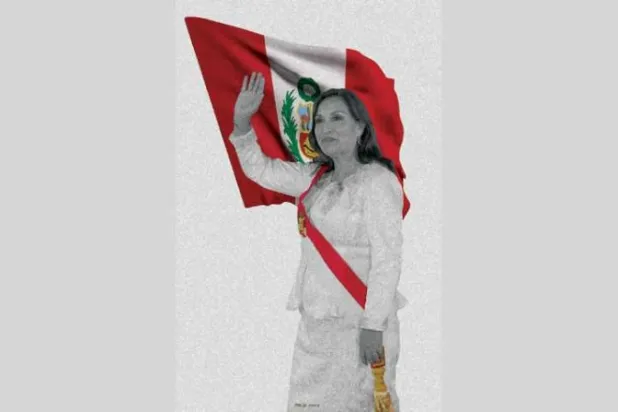 دينا بولوارتي... رئيسة البيرو «البديلة» في مواجهة إرث بلادها السياسي الثقيل