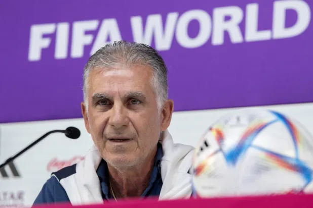 كيروش سيتولى تدريب العنابي القطري (إ.ب.أ)