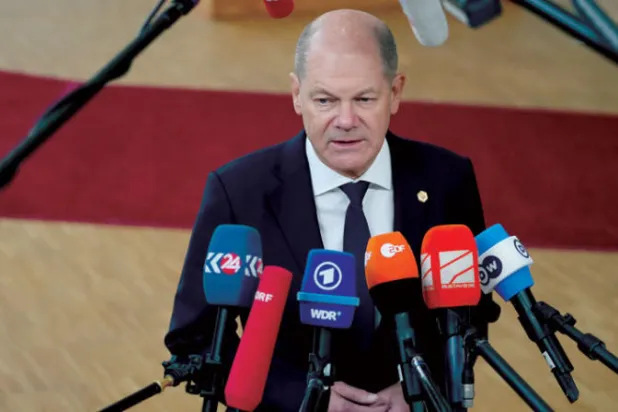 أولاف شولتس (أ.ب)
من اجتماع قاعدة رامشتاين (رويترز)