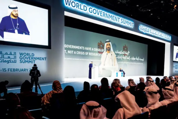 جانب من الجلسة الافتتاحية لأعمال القمة العالمية للحكومات التي انطلقت فعالياتها أمس في دبي (الشرق الأوسط)