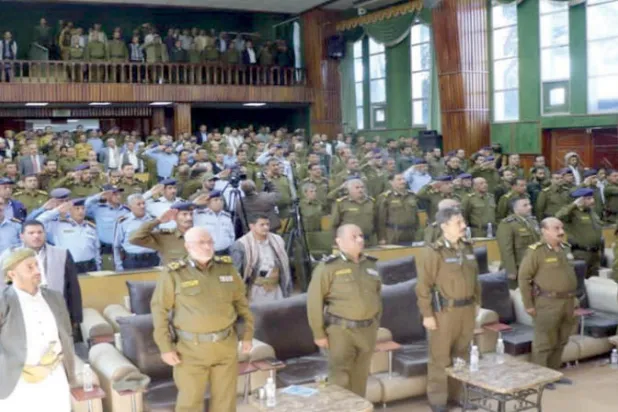 عناصر حوثيون في صنعاء يحتفلون بذكرى مقتل مؤسس الجماعة (إعلام حوثي)