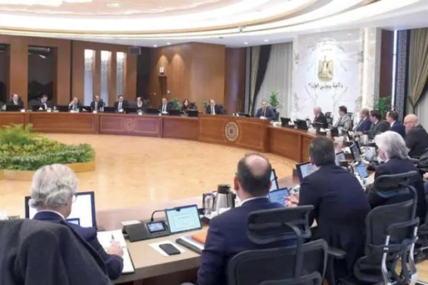 Mısır Başbakanı Mustafa Medbuli'nin Türk şirketlerinin temsilcileriyle yaptığı görüşmeden (Mısır hükümeti)
