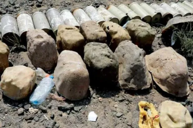 Houthi landmines that have been concealed as rocks. (Masam Project)
