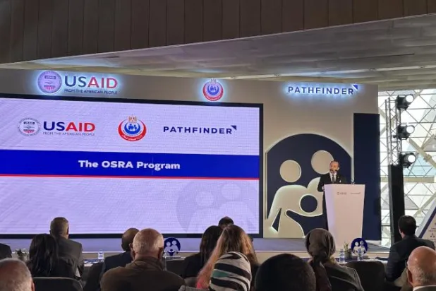 جانب من المؤتمر الصحافي لإطلاق مشروع «أسرة» (الشرق الأوسط)