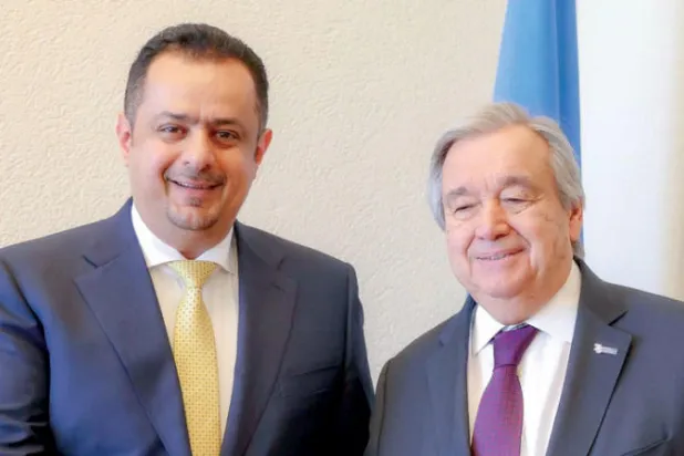 رئيس الحكومة اليمنية (يسار) مع الأمين العام للأمم المتحدة في جنيف الاثنين الماضي (سبأ)