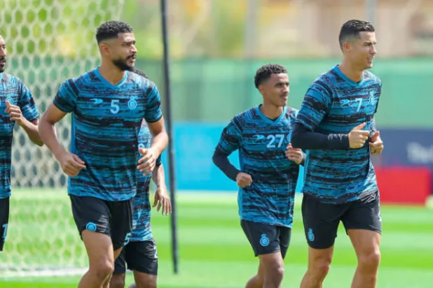 رونالدو خلال تدريبات النصر أمس (الموقع الرسمي لنادي النصر)