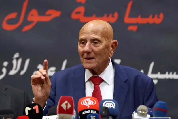 نجيب الشابي رئيس «جبهة الخلاص الوطني» المعارضة التي دعت لتظاهرة يوم الأحد ورفضتها السلطات (إ.ب.أ)