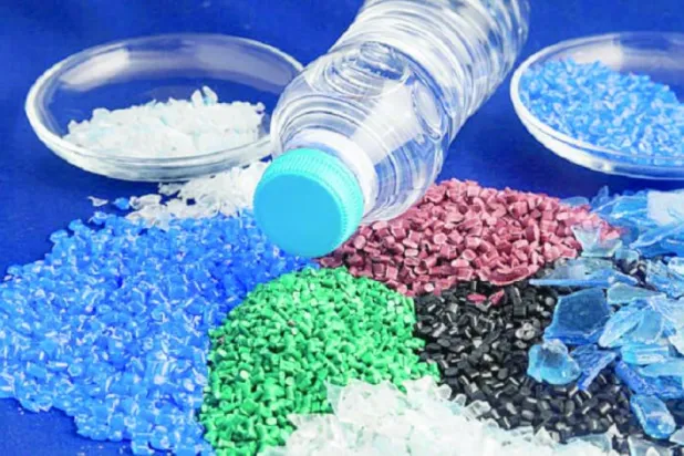 بلاستيك البولي إيثيلين تيريفثاليت (آيستوك)