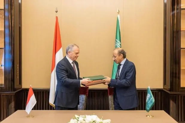 

بخشی از امضای یادداشت تفاهم بین سعودی و پادشاهی موناکو (واس)
