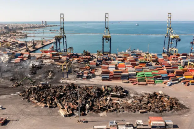 صورة من مرفأ إسكندرون بتركيا في 15 فبراير الفائت (رويترز)