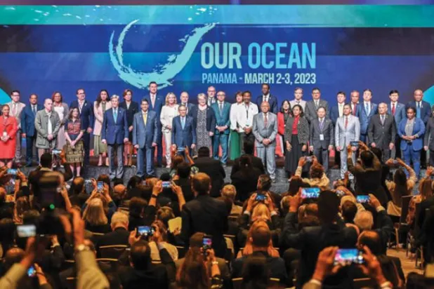 2 مارچ کو سمندروں کے تحفظ سے متعلق پاناما میں کانفرنس کے افتتاح کا منظر (اے ایف پی)
