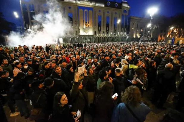 توقيف 66 شخصاً وإصابة 50 شرطياً في تظاهرات جورجيا