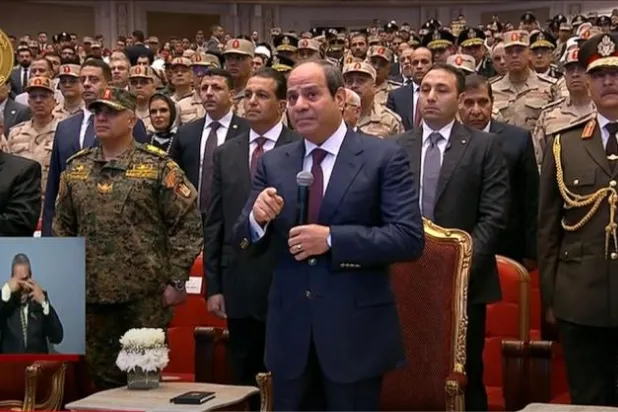 السيسي للمصريين: إيّاكم أن تُخربوا بلدكم مجدداً