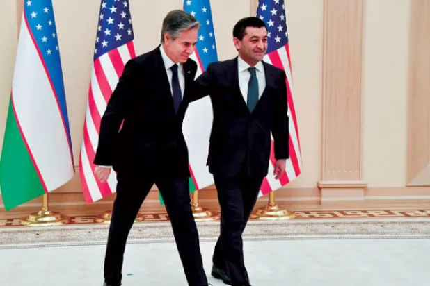 أميركا ودول آسيا الوسطى لحل النزاعات دبلوماسياً