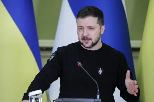 وزير الخارجية الأوكراني يطلب السماح لزيلينسكي بتوجيه رسالة خلال حفل الأوسكار