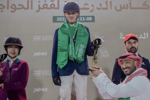 الفارس عبد الله الشربتلي بطلاً لكأس الدرعية لقفز الحواجز