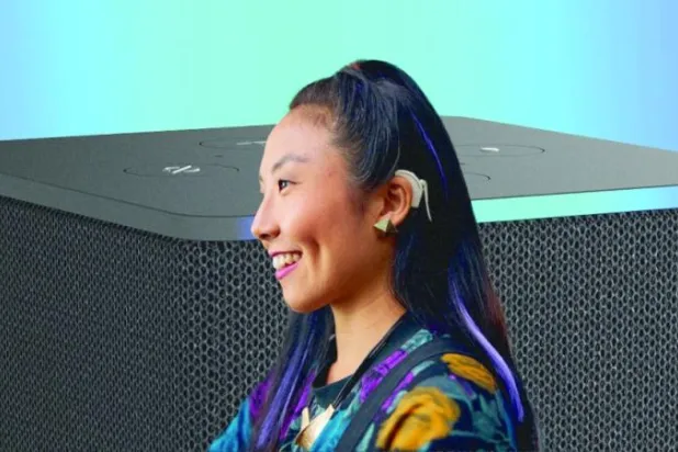 تطبيق من «أمازون» يساعد الصمّ على متابعة العروض التلفزيونية