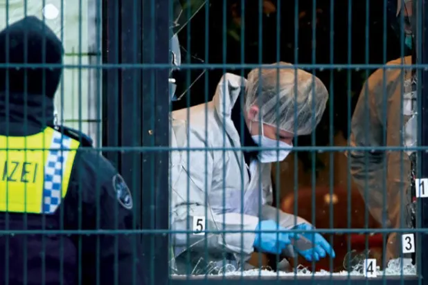 برلين: تعزيز إشراك مكاتب الصحة في إصدار رخصة السلاح