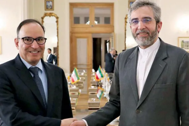 الكويت وإيران تبحثان ترسيم الحدود البحرية