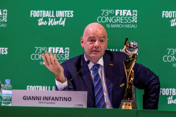 رئيس «فيفا»: جوائز كأس العالم للسيدات ستزيد 10 أضعاف عن 2015