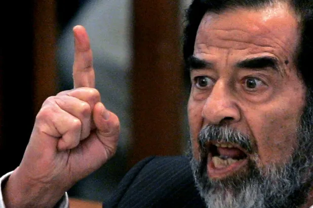 «لا تثق أبداً في رجل له لحية مثل هذه»... صدام حسين يصف بن لادن