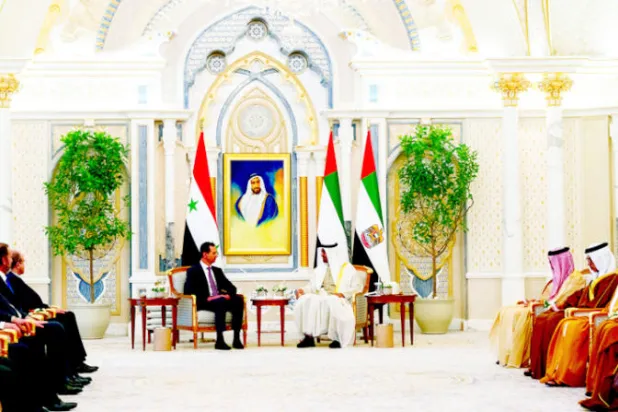 محمد بن زايد يبحث مع الرئيس السوري تعزيز التنسيق في ملفات الاستقرار والتنمية