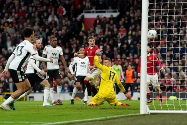 كأس إنجلترا: يونايتد يضرب موعداً مع برايتون... وسيتي يواجه شيفيلد في نصف النهائي