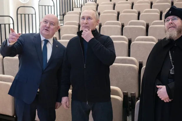 شاهد... بوتين يتجول في ماريوبول الأوكرانية بعد مذكرة «الجنائية الدولية»