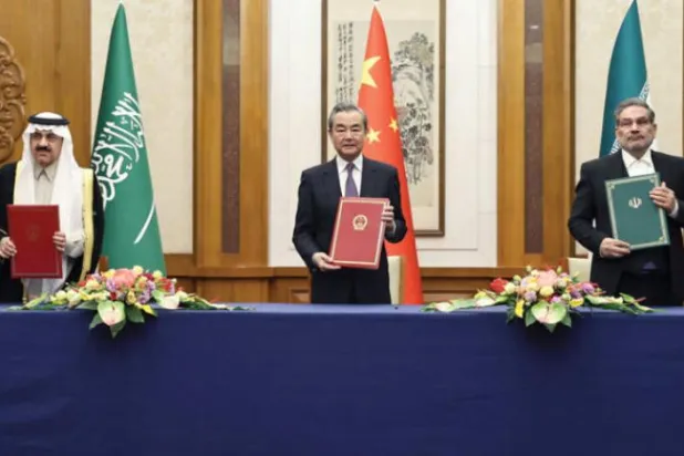 شمخانی سرحدی حفاظت کے معاہدے پر دستخط کرنے کے لیے بغداد میں