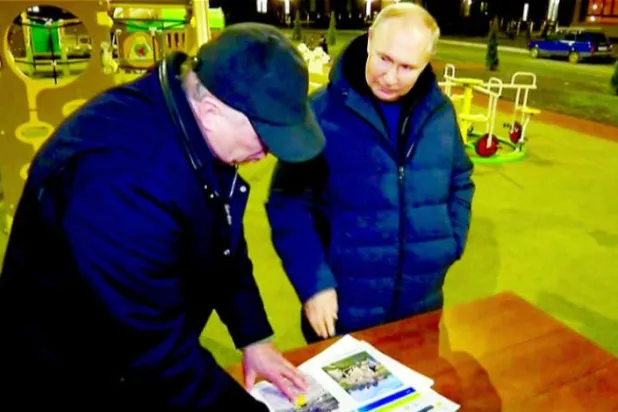 ہفتہ کو ماریوپول کے دورے کے دوران پوٹن کا ایک ویڈیو کلپ، جسے ایک روسی چینل نے تقسیم کیا (اے ایف پی)