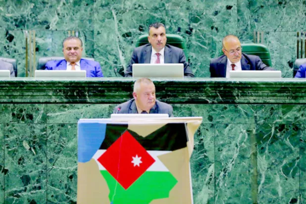 {النواب} الأردني يصوت لطرد السفير الإسرائيلي