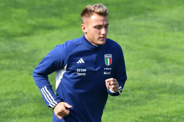 مدرب إيطاليا: ريتيغي يشبه باتيستوتا