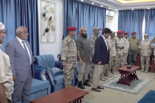 نجاة محافظ تعز من هجوم حوثي بمسيّرة استهدفت موكبه