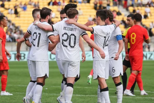 نيوزيلندا تنهي «صيام 7 مباريات» بالفوز على الصين