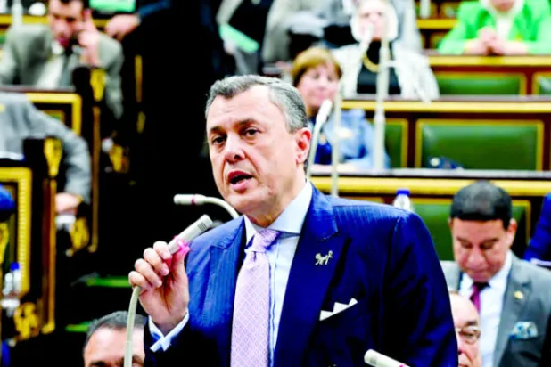 القاهرة تعلن تسهيلات سياحية بنظام «التأشيرة الاضطرارية»