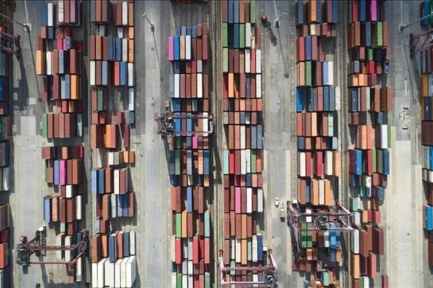 Çin'in yeni ekonomi yönetiminden dışa açılmayı sürdürme mesajı