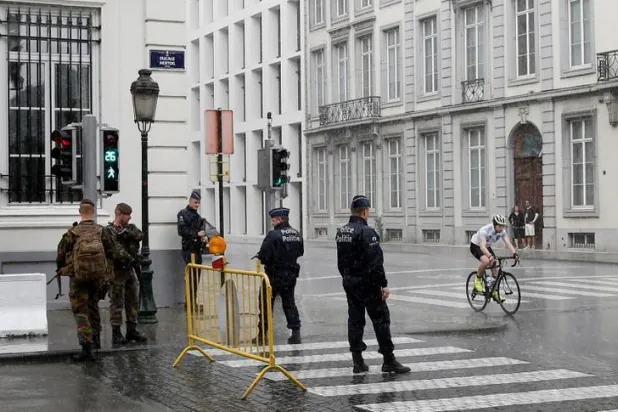 بلجيكا تعتقل 8 للاشتباه بضلوعهم في التخطيط لهجوم