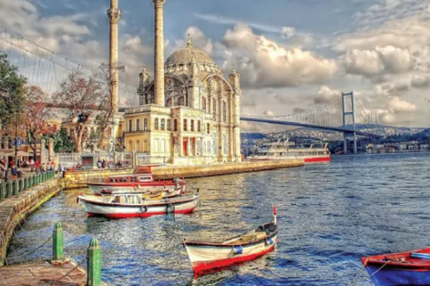 سكان إسطنبول يهجرونها إلى مناطق آمنة هرباً من كابوس زلزال مدمر