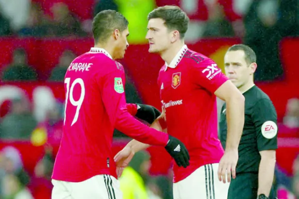 ساوثغيت يجب أن يكون حازماً في التخلص من بعض لاعبيه... وعليه أن يبدأ بماغواير