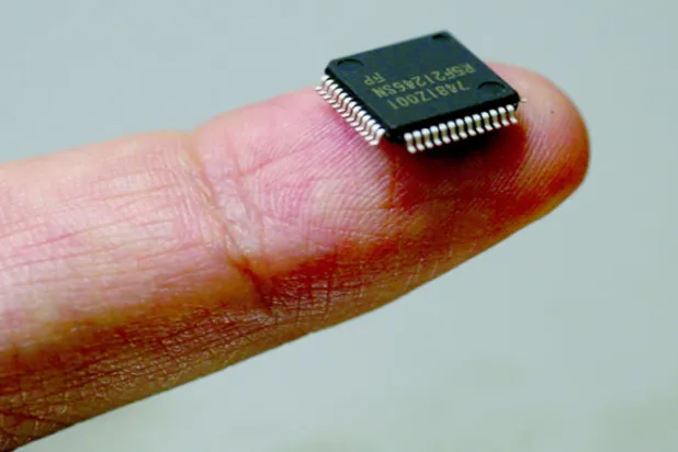 امتعاض صيني من نية يابانية لتشديد قيود معدات الرقائق