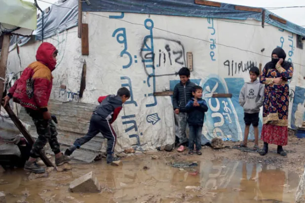 بوادر موجة جديدة من النزوح السوري إلى لبنان