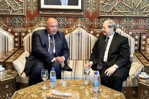 مصر وسوريا: تحولات إقليمية تسهل إعادة بناء العلاقات الثنائية