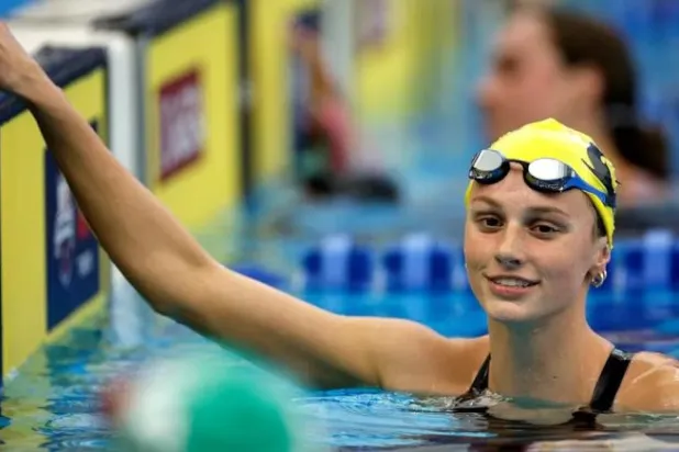 الكندية الصاعدة ماكينتوش تُحطم زمناً قياسياً جديداً في السباحة