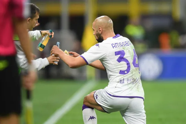 وسط تسامح دوريات أوروبية... لماذا ترفض فرنسا إيقاف المباريات للاعبين الصائمين؟